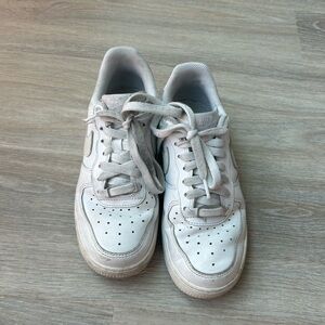 Nike Air Force Ones Women’s